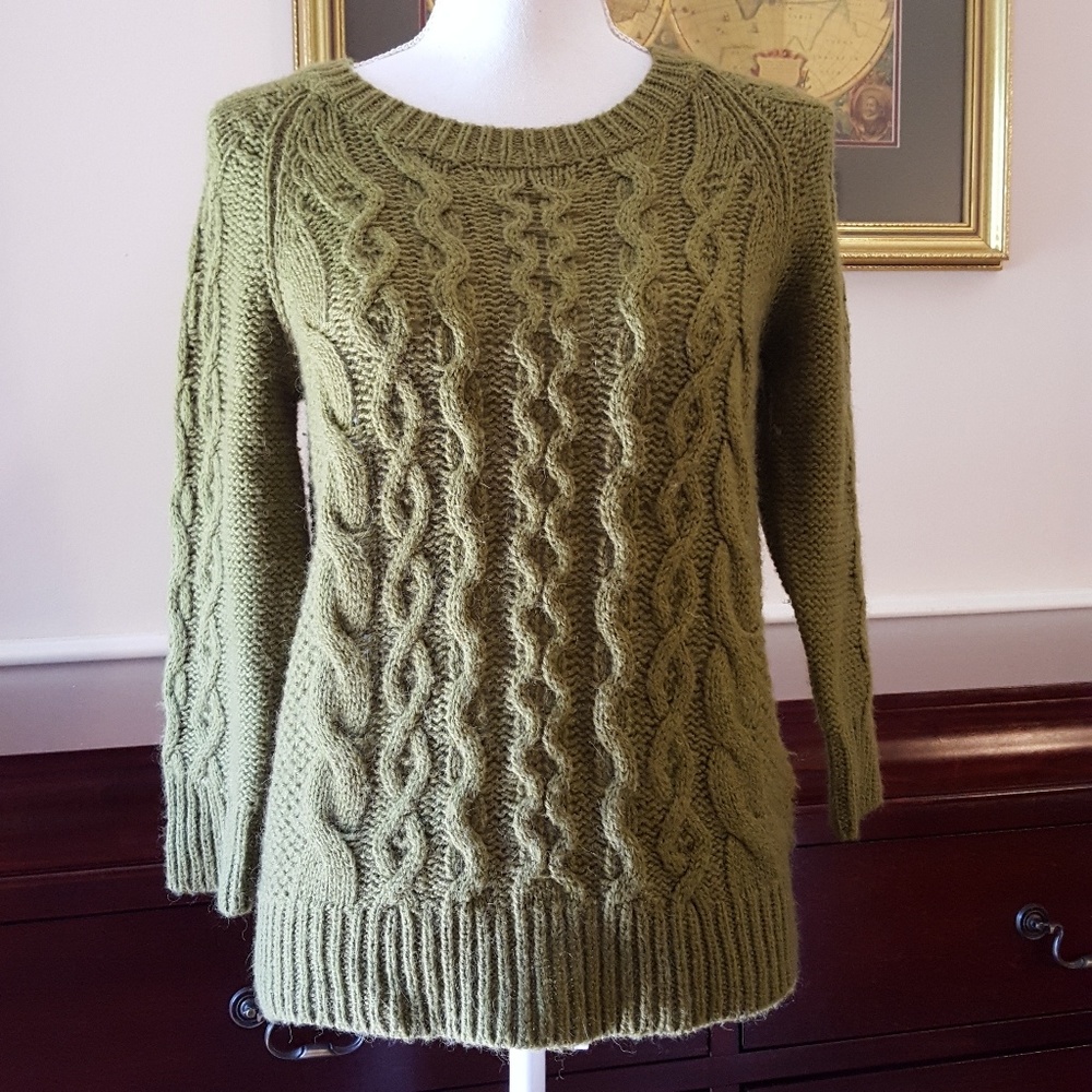 J. Crew Merino and Alpaca Chunky Knit Army Green M